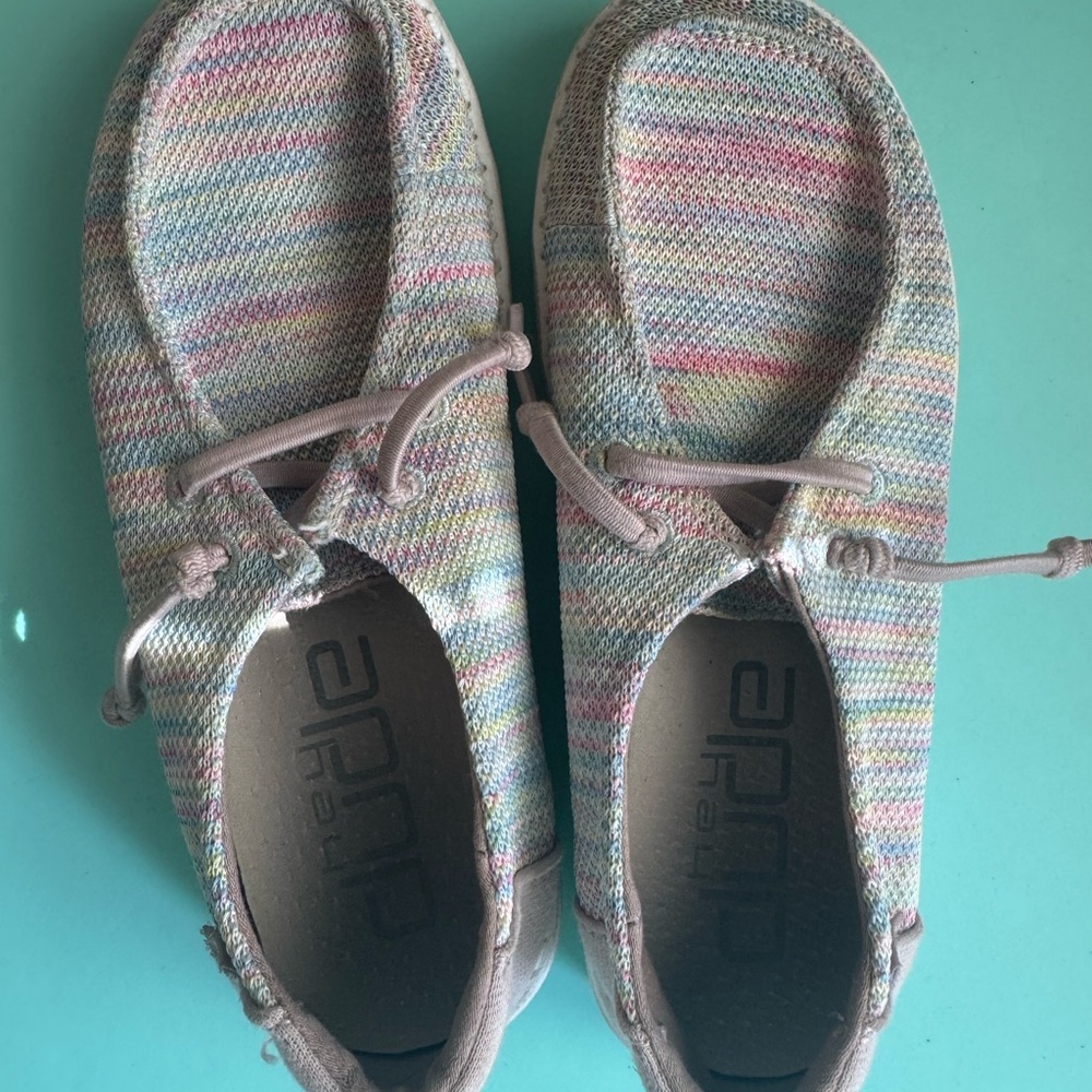 Hey Dude Wendy Youth Sox Pastels Size Y1 L2 Rainbow Shoes‎ Slip On Shoes